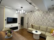 Satılır 3 otaqlı yeni tikili 74 m², 7-ci mikrorayon q., photo 2 from 8