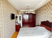 Продаётся 4-комн. вторичка 95 м², м. Иншаатчылар, photo 4 from 8