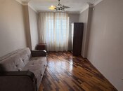 Продается 3-комн. вторичка 75 м², м. Ази Асланов, photo 1 from 8