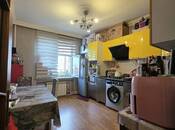 Satılır 2 otaqlı köhnə tikili 60 m², Xalqlar Dostluğu m., photo 3 from 8