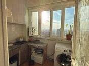 Satılır 3 otaqlı köhnə tikili 70 m², Əhmədli m., photo 2 from 8