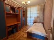 Продается 3-комн. вторичка 65 м², м. Ази Асланов, photo 6 from 8