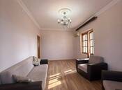 Продается 2-комн. вторичка 65 м², Хатаинский р., photo 2 from 8