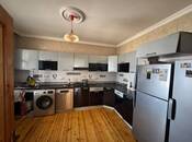 Satılır 3 otaqlı həyət evi/bağ evi 240 m², Bayıl q., photo 3 from 8