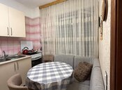 Satılır 2 otaqlı köhnə tikili 70 m², Gənclik m., photo 3 from 8