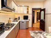 Сдается 3-комн. новостройка 125 м², м. Низами, photo 1 from 8