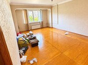 Satılır 3 otaqlı köhnə tikili 70 m², Qaraçuxur q., photo 4 from 8