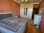 Продается 3-комн. вторичка 85 м², м. Нефтчиляр, photo 2 from 8