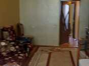 Продается 3-комн. вторичка 65 м², м. Нефтчиляр, photo 2 from 8