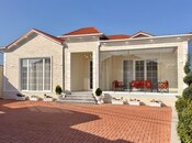 Satılır 4 otaqlı həyət evi/bağ evi 170 m², Mərdəkan q., photo 1 from 8