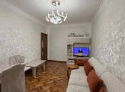 Продаётся 3-комн. вторичка 85 м², м. Ази Асланов, photo 2 from 8