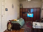 Satılır 2 otaqlı köhnə tikili 70 m², Nizami m., photo 2 from 6