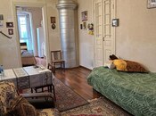 Satılır 2 otaqlı köhnə tikili 70 m², Nizami m., photo 1 from 6