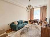 Продаётся 2-комн. новостройка 74 м², м. Кара Караев, photo 1 from 8