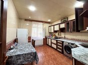 Продаётся 2-комн. вторичка 60 м², м. Кара Караев, photo 1 from 5