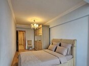 Satılır 2 otaqlı köhnə tikili 75 m², 28 May m., photo 2 from 8