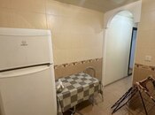 Продаётся 1-комн. вторичка 43 м², м. Элмляр Академиясы, photo 4 from 8