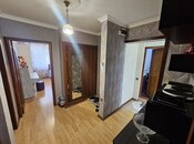 Satılır 4 otaqlı köhnə tikili 80 m², Binə q., photo 3 from 8