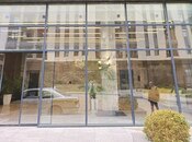 Сдаётся 2-комн. новостройка 88 м², м. Низами, photo 2 from 8