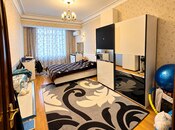 Сдается 4-комн. новостройка 185 м², м. Элмляр Академиясы, photo 1 from 8