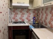 Продаётся 2-комн. вторичка 63 м², м. Элмляр Академиясы, photo 1 from 8