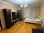 Satılır 1 otaqlı köhnə tikili 38 m², Elmlər Akademiyası m., photo 1 from 8
