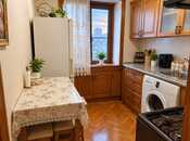 Продается 2-комн. вторичка 70 м², м. Азадлыг проспекти, photo 4 from 8
