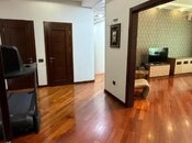 Продаётся 3-комн. новостройка 140 м², м. Низами, photo 3 from 8