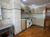 Продается 3-комн. вторичка 80 м², м. Ази Асланов, photo 4 from 8