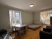 Продаётся 1-комн. вторичка 35 м², м. Элмляр Академиясы, photo 1 from 4