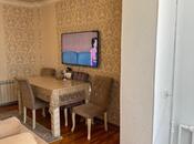 Satılır 2 otaqlı köhnə tikili 65 m², Səbail r., photo 1 from 8