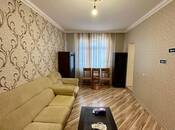 Продаётся 3-комн. вторичка 60 м², м. Ази Асланов, photo 1 from 8