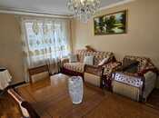 Satılır 2 otaqlı köhnə tikili 65 m², İnşaatçılar m., photo 2 from 8