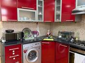 Продаётся 2-комн. вторичка 70 м², м. Азадлыг проспекти, photo 3 from 8