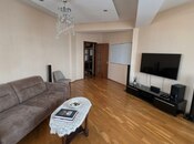 Продаётся 2-комн. новостройка 92 м², м. 20 января, photo 1 from 8