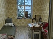 Satılır 2 otaqlı köhnə tikili 40 m², Səbail r., photo 1 from 8