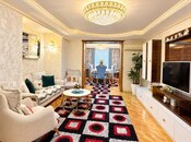 Продается 4-комн. вторичка 135 м², м. Иншаатчылар, photo 1 from 8