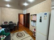 Satılır 2 otaqlı köhnə tikili 52 m², Azadlıq Prospekti m., photo 2 from 8