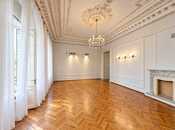 Satılır 6 otaqlı köhnə tikili 250 m², Sahil m., photo 2 from 8