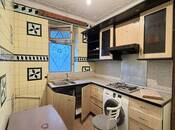 Satılır 2 otaqlı köhnə tikili 60 m², Yasamal r., photo 4 from 8