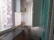 Продается 2-комн. вторичка 40 м², м. Нефтчиляр, photo 4 from 8