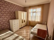 Продаётся 3-комн. вторичка 70 м², м. Ази Асланов, photo 3 from 8