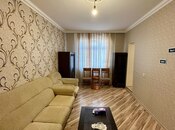 Продаётся 3-комн. вторичка 70 м², м. Ази Асланов, photo 1 from 8
