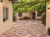 Satılır 4 otaqlı həyət evi/bağ evi 70 m², Qaraçuxur q., photo 1 from 5