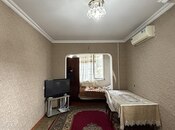 Satılır 2 otaqlı köhnə tikili 65 m², Qaraçuxur q., photo 2 from 8