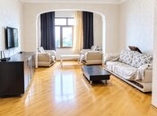 Сдаётся 3-комн. вторичка 111 м², м. Сахил, photo 1 from 5