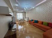 Сдается 2-комн. новостройка 120 м², м. Элмляр Академиясы, photo 1 from 8