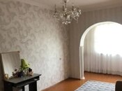 Продаётся 3-комн. вторичка 72 м², photo 1 from 8