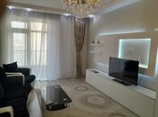 Сдаётся 2-комн. новостройка 100 м², м. 8 ноября, photo 2 from 8