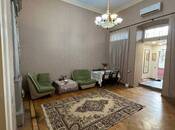 Продаётся 2-комн. вторичка 60 м², м. 28 мая, photo 1 from 8
